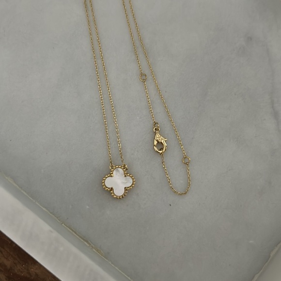 Necklace - Picture 2 of 6